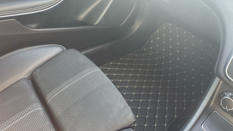 Mercedes-Benz GLA 180 Urban Edition 5dr Auto Petrol Hatchback